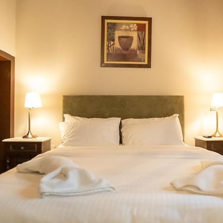 Guesthouse Lousios Димицана Екстериор снимка